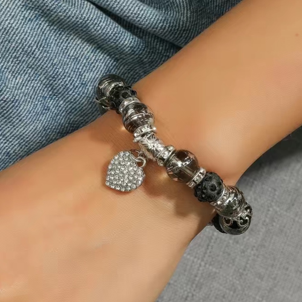 Rhinestones-Silver-Black… Oh My… Amazing Bracelet Just for You ❤️